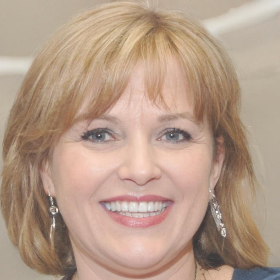 María Elena Vázquez, analista senior